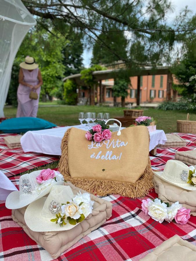 Tenuta Pizzone Wine Resort Rivanazzano Terme Dış mekan fotoğraf